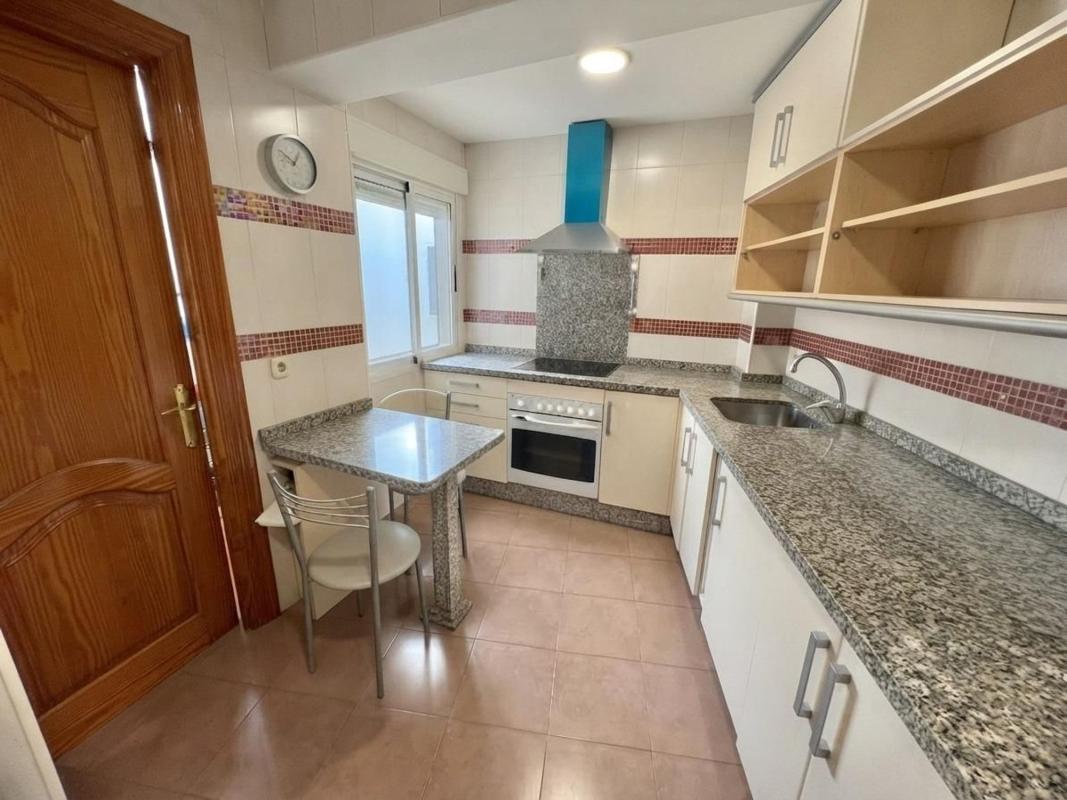 Sale of apartment in Piso en Centro, Santa Pola, Santa Pola
photo 5