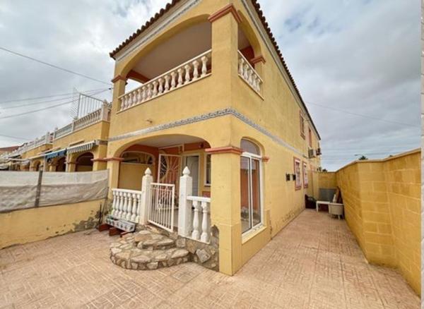 Casa o chalet independiente en Calle Rembrandt, La Siesta - El Salado - Torreta, Torrevieja photo 1