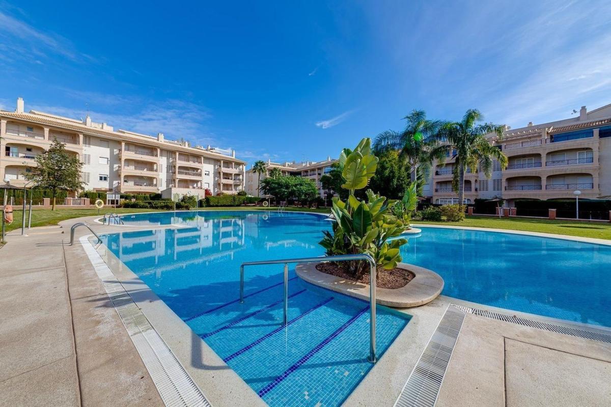 Sprzedaż mieszkania w Piso en Calle Pavo Real, Playa Flamenca, Orihuela, Orihuela
photo 1