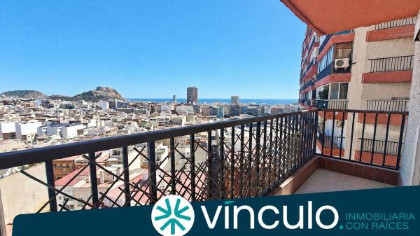 Sprzedaż mieszkania w Piso en Poeta Vicente Mojica, Santo Domingo, Alicante / Alacant, Alicante / Alacant
photo 1