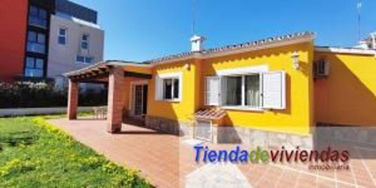 Sale of independent chalet in Casa o chalet en El Palmar-Los Molinos, Denia, Denia
photo 1