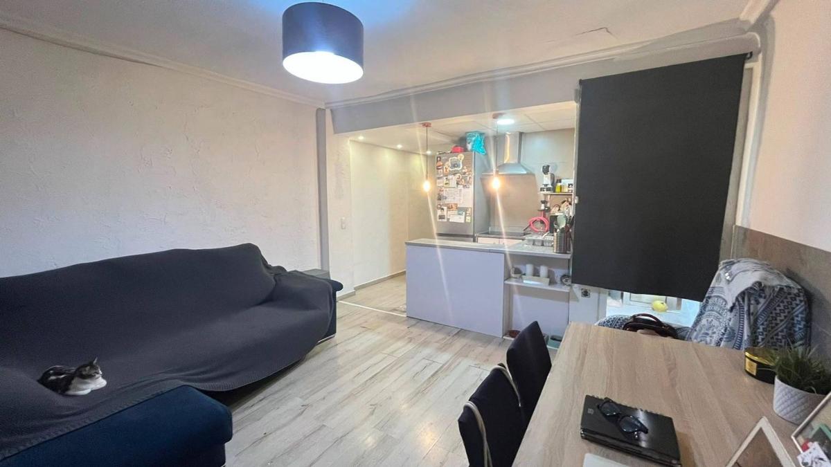 Venta de piso en Piso en Calle Arturo Salvetti Pardo, Carrús Este, Elche / Elx, Elche / Elx
 photo 2