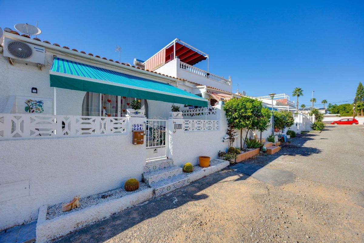Продажа квартиры на Piso en Calle Rodrigo, La Siesta - El Salado - Torreta, Torrevieja, Торревьеха
 photo 5