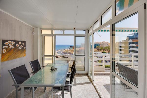 Sprzedaż mieszkania w Piso en Avenida de las Habaneras, 121, Playa de los Locos, Torrevieja, Torrevieja
thumbnail 3