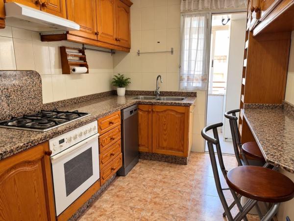 Sale of flat in Piso en Platja Vila Joiosa, La Villajoyosa / Vila Joiosa, La Villajoyosa / Vila Joiosa
photo 1