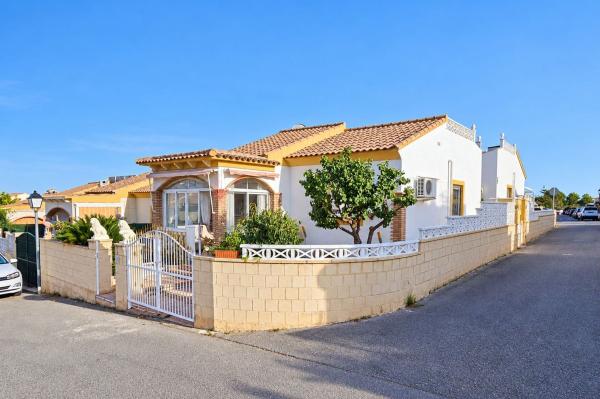 Casa o chalet independiente en Calle Córdoba, La Alberca, Polop photo 1