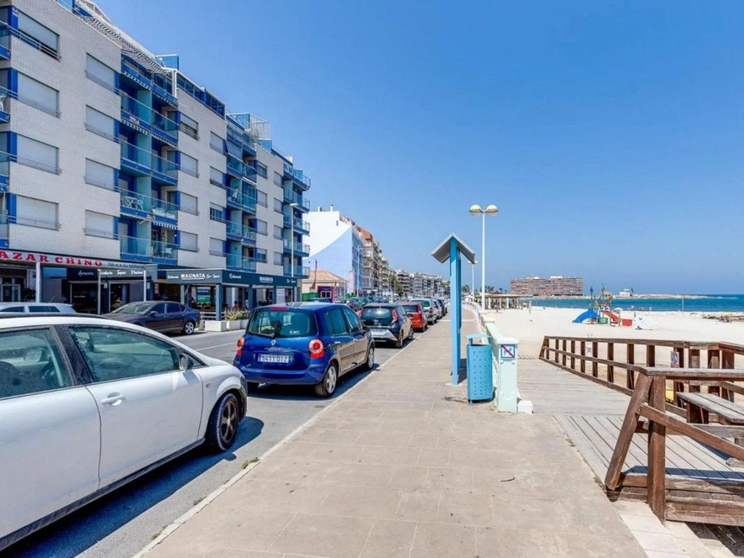 Venta de piso en Piso en Avenida Doctor Mariano Ruiz Canovas, Playa de los Locos, Torrevieja, Torrevieja
 photo 3