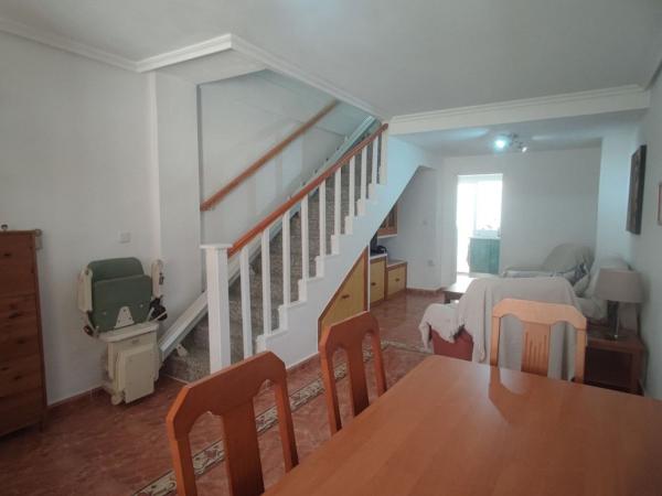 Частный шале на продаже в  Casa o chalet en Calle Nicolás de Bussi, Playa Flamenca, Orihuela, Ориуэла photo 4