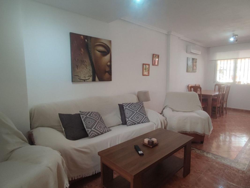 Продажа отдельного шале в Casa o chalet en Calle Nicolás de Bussi, Playa Flamenca, Orihuela, Ориуэла photo 5