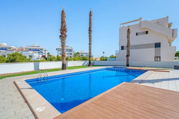 Продажа квартиры на Piso en Calle Pimienta, Villamartín, Orihuela, Ориуэла
photo 1