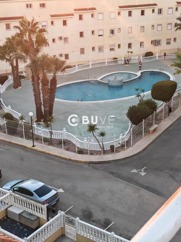 Продажа квартиры на Piso en Avenida Robleda, La Siesta - El Salado - Torreta, Torrevieja, Торревьеха
photo 3