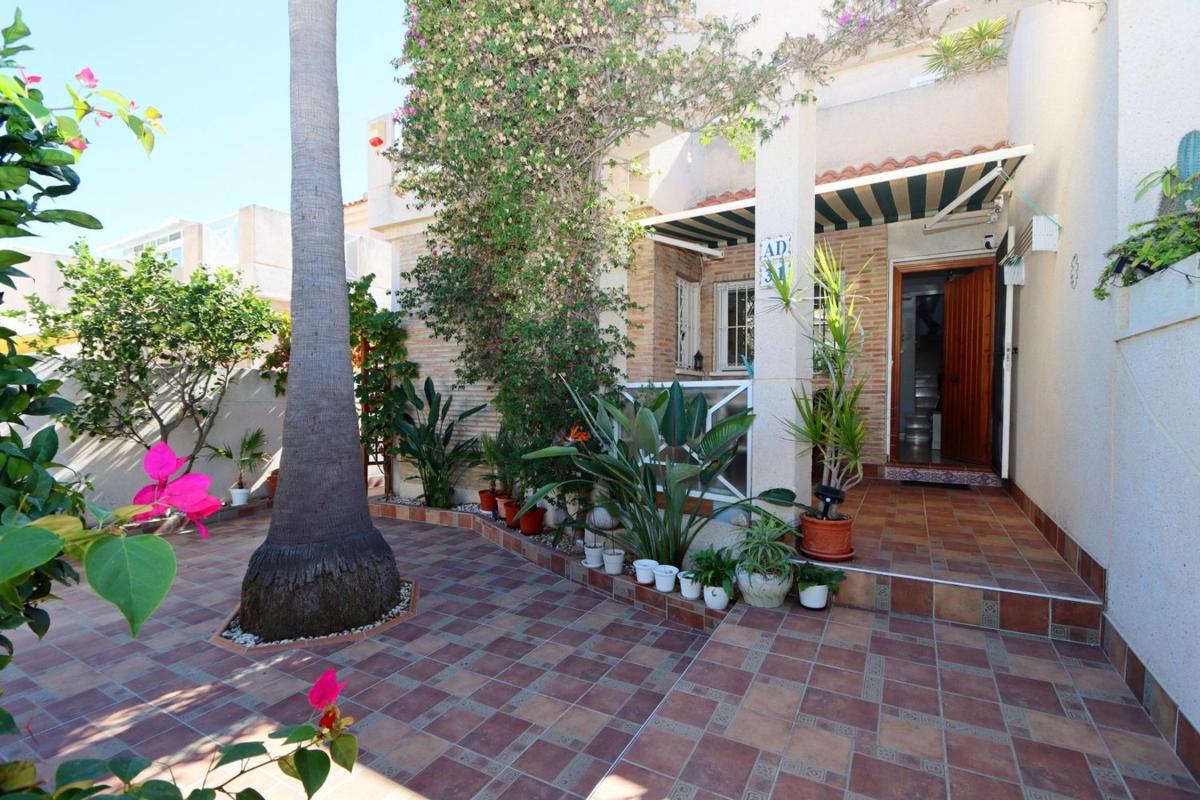 Propiedades en venta y alquiler en España photo 2