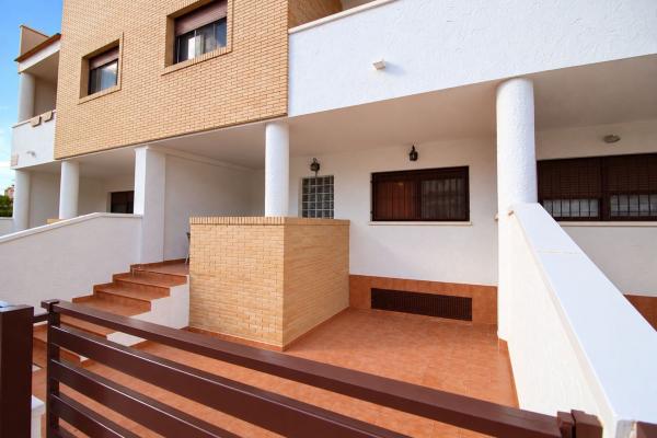 Частный шале на продаже в Casa o chalet en Dolores, Долорес photo 1