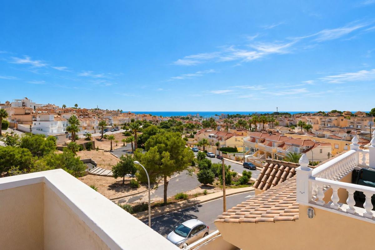 Продажа дуплекса на Dúplex en Blue Lagoon - Galán, San Miguel de Salinas, Сан-Мигель-де-Салинас photo 2