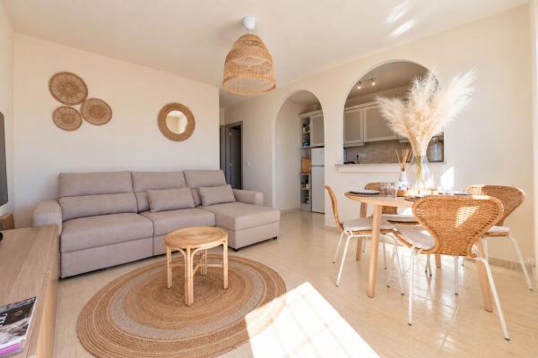 Дуплекс на продажу в Dúplex en Blue Lagoon - Galán, San Miguel de Salinas, Сан-Мигель-де-Салинас thumbnail 3