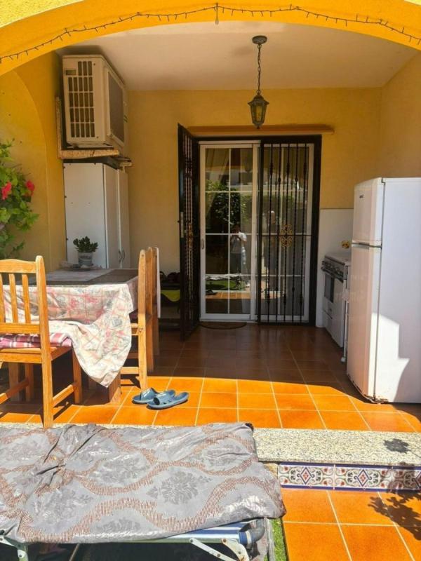 Sprzedaż niezależnego domku jednorodzinnego w  Casa o chalet en Calle Cabo Ortegal, Lomas de Cabo Roig, Orihuela, Orihuela photo 5