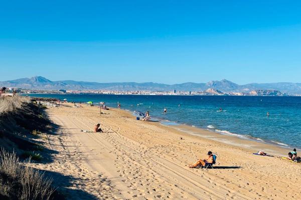 Apartment for sale in Piso en Avenida Costa Blanca, Arenales del Sol, Elche / Elx, Elche / Elx photo 1