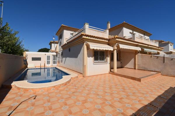 Chalet adosado en Pueblo Latino, Pilar de la Horadada photo 1