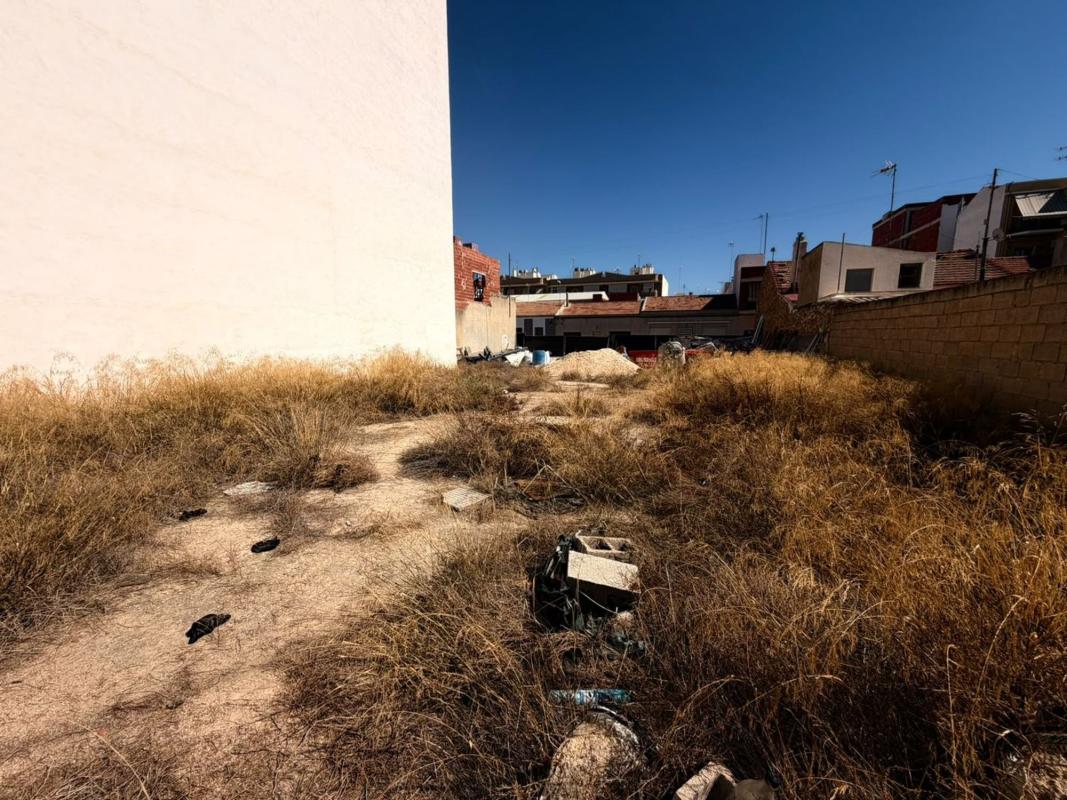 Terreno en venta en Elche / Elx, Alicante photo 3