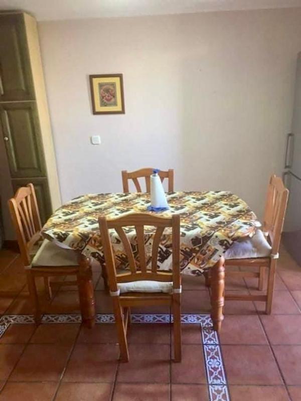 Venta de piso en Piso en Escr Damaso Alonso, Virgen del Remedio - Parque lo Morant, Alicante / Alacant, Alicante / Alacant
photo 5