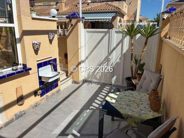 Chalet pareado en Los Balcones y los Altos, Orihuela photo 3