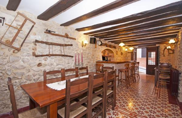 Casa de pueblo en Torremanzanas photo 1