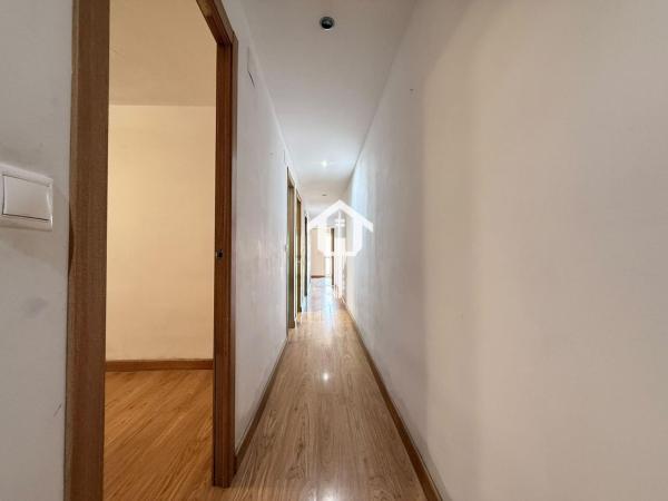 Продажа квартиры на Piso en Calle Gasset y Artime, Carolinas Altas, Alicante / Alacant, Аликанте / Алакант
thumbnail 2