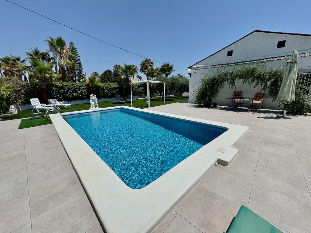 Properties for sale and rent in Spain photo 1