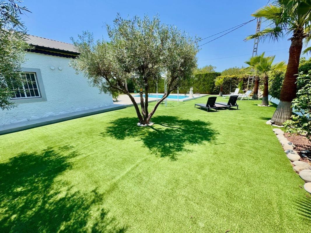Properties for sale and rent in Spain photo 5