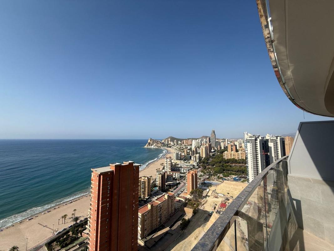 Продажа квартиры на Piso en Calle Brasil, 1, Playa de Poniente, Benidorm, Бенидорм
photo 2