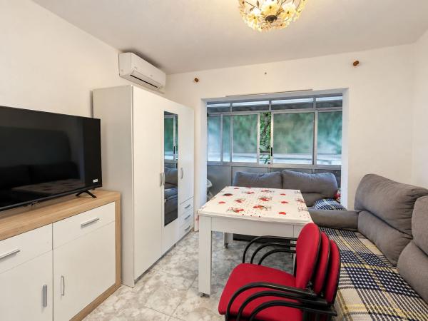 Продажа квартиры на Piso en Colonia Santa Isabel, Haygon - Universidad, San Vicente del Raspeig, Сан-Висенте-дель-Распейг
thumbnail 2