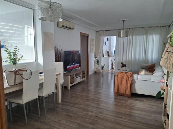 Sprzedaż mieszkania w Piso en Playa de Poniente, Benidorm, Benidorm
thumbnail 3