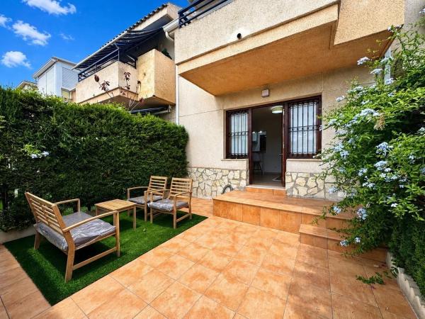 Casa o chalet independiente en Avenida Capiscol, 9, Nou Nazaret - Frank Espinós, San Juan de Alicante photo 1