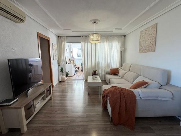 Sprzedaż mieszkania w Piso en Denia, Playa de Poniente, Benidorm, Benidorm
thumbnail 3