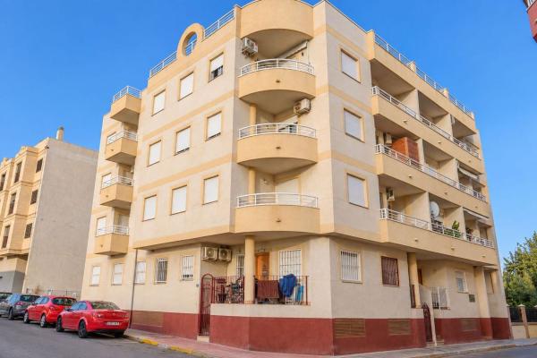 Продажа квартиры на Piso en Cv-945, Los Montesinos, Лос-Монтесинос
photo 1