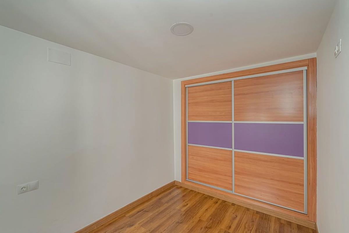 Venta de piso en Piso en Calle Arturo Salvetti Pardo, Carrús Este, Elche / Elx, Elche / Elx
photo 4