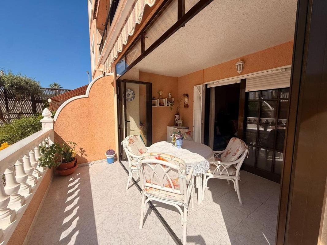 Продажа квартиры на Piso en Calle Miguel de Unamuno, Guardamar Playa, Guardamar del Segura, Гуардамар-дель-Сегура
 photo 3