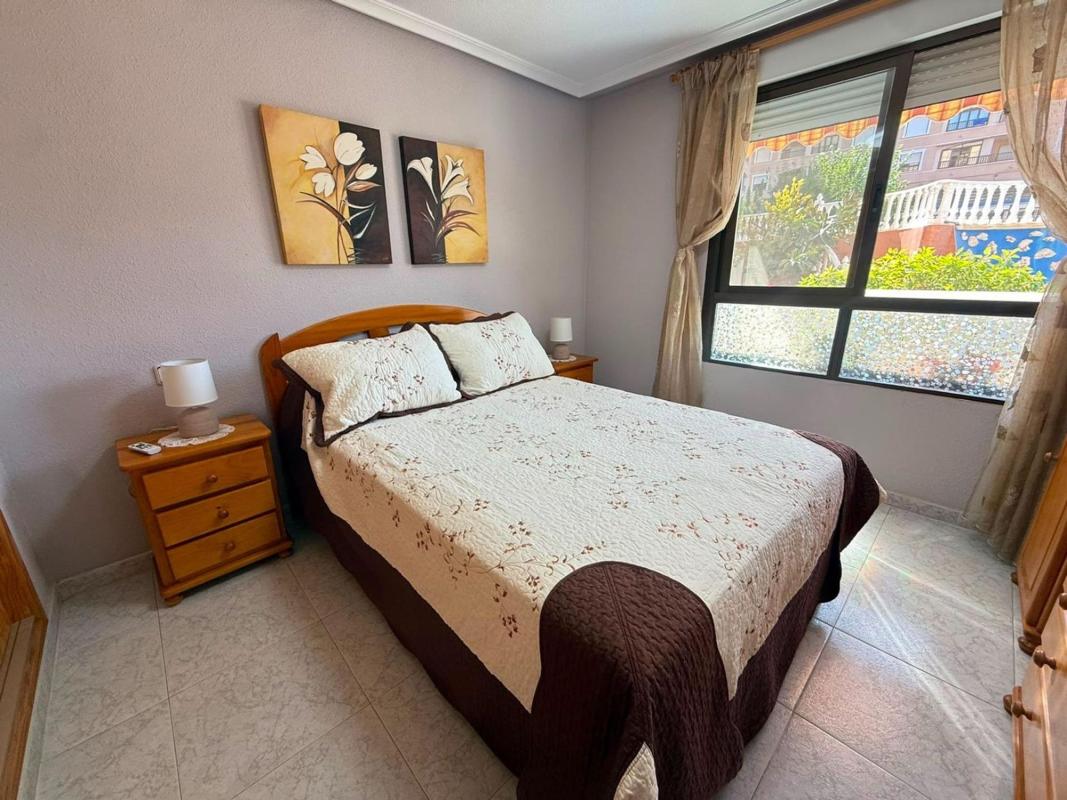 Продажа квартиры на Piso en Calle Miguel de Unamuno, Guardamar Playa, Guardamar del Segura, Гуардамар-дель-Сегура
 photo 4