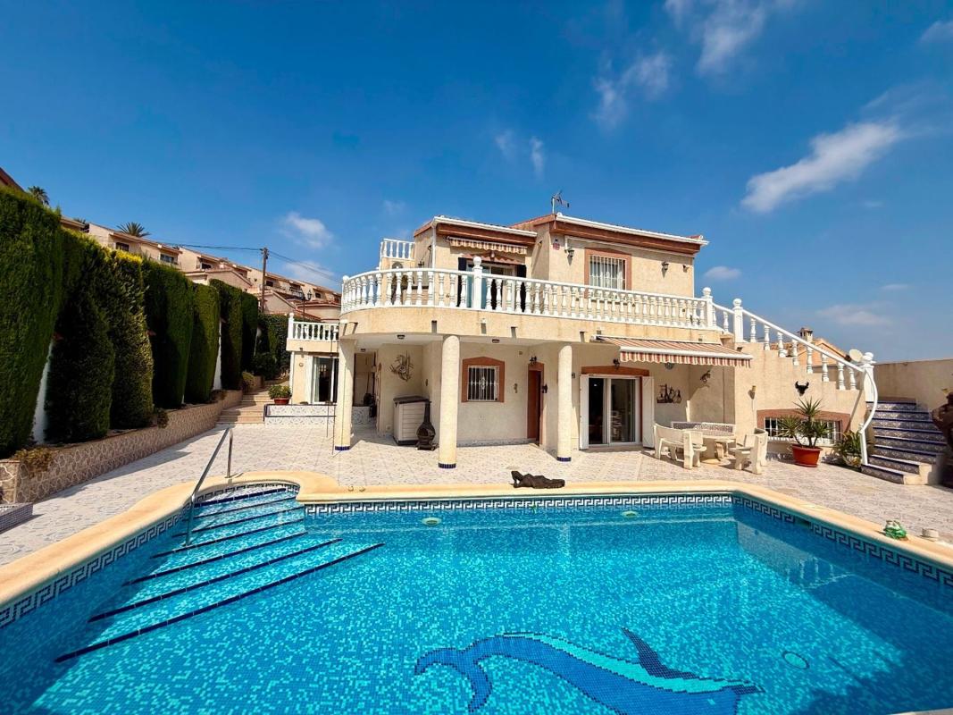Properties for sale and rent in Spain photo 1