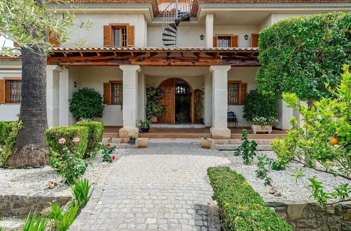Properties for sale and rent in Spain photo 3