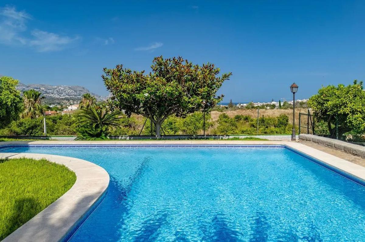 Properties for sale and rent in Spain photo 5