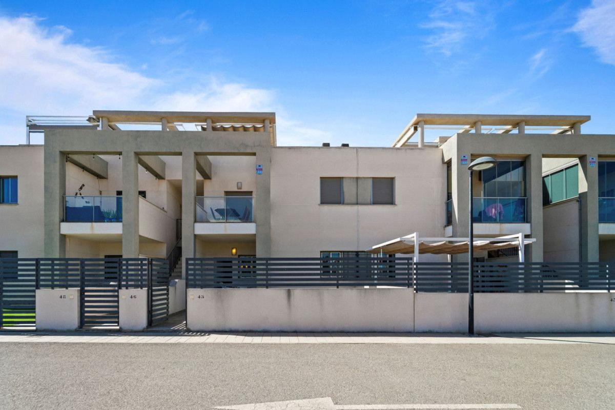 Venta de piso en Piso en Nueva Torrevieja, Torrevieja, Torrevieja
photo 2