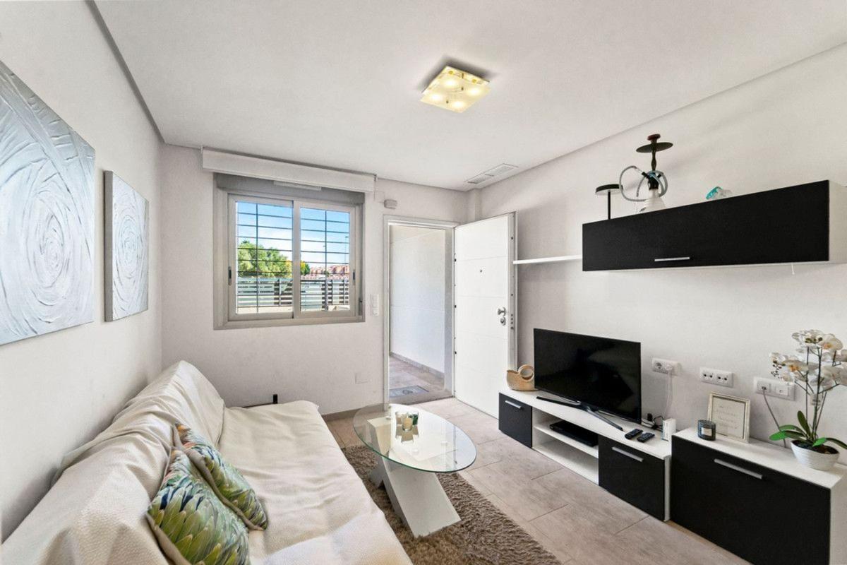 Venta de piso en Piso en Nueva Torrevieja, Torrevieja, Torrevieja
photo 5