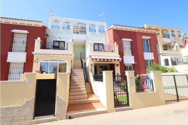 Penthouse for sale at Ático en Avenida Doctor Angel Garcia Rogel, Zona los Frutales, Torrevieja, Torrevieja photo 1