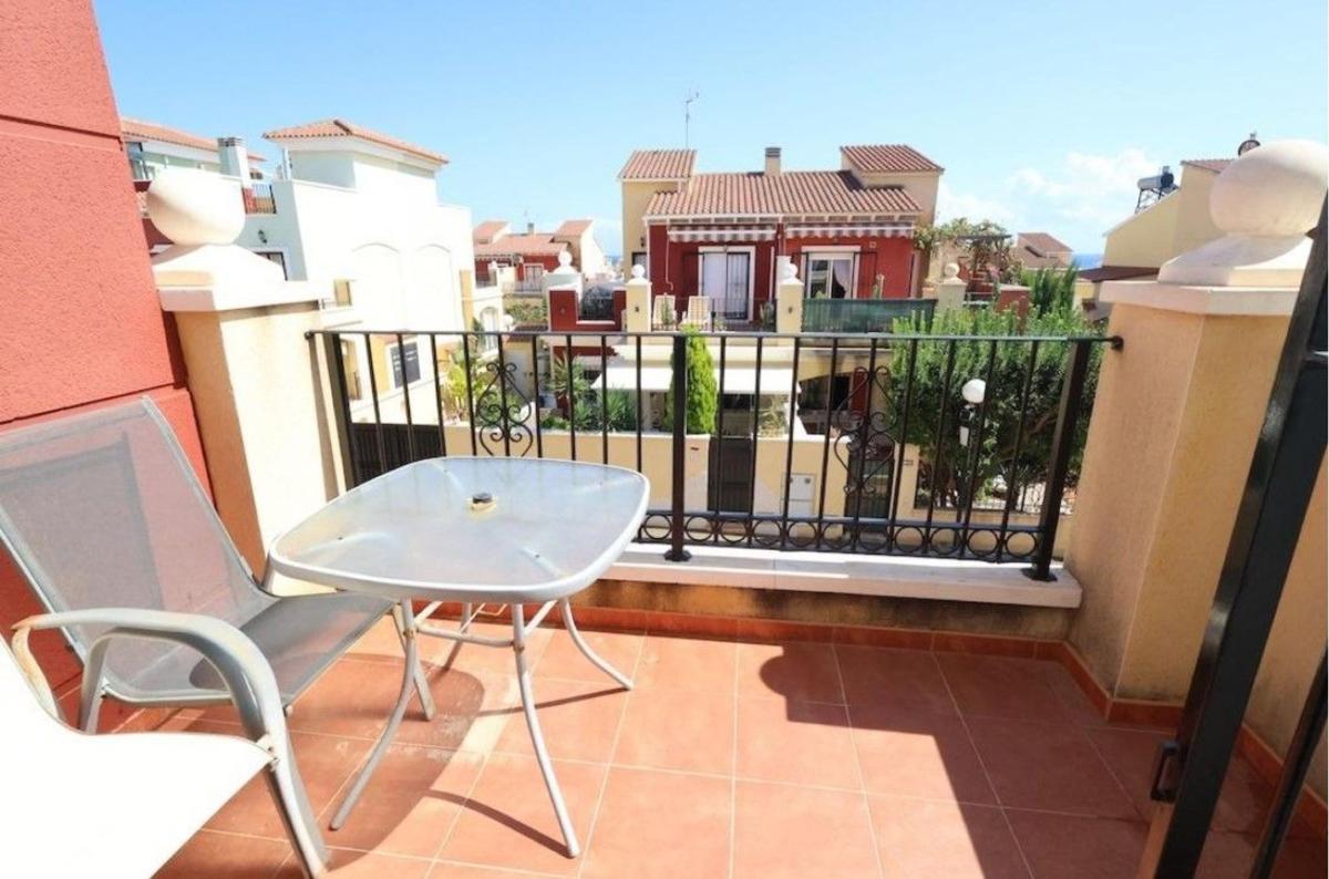 Penthouse sale in Ático en Avenida Doctor Angel Garcia Rogel, Zona los Frutales, Torrevieja, Torrevieja photo 3