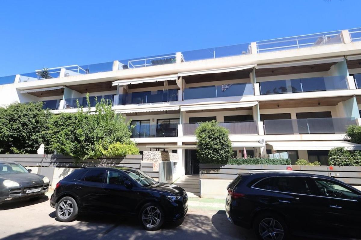 Sale of apartment in Piso en Calle Pablo Neruda, Dehesa de Campoamor, Orihuela, Orihuela
 photo 3