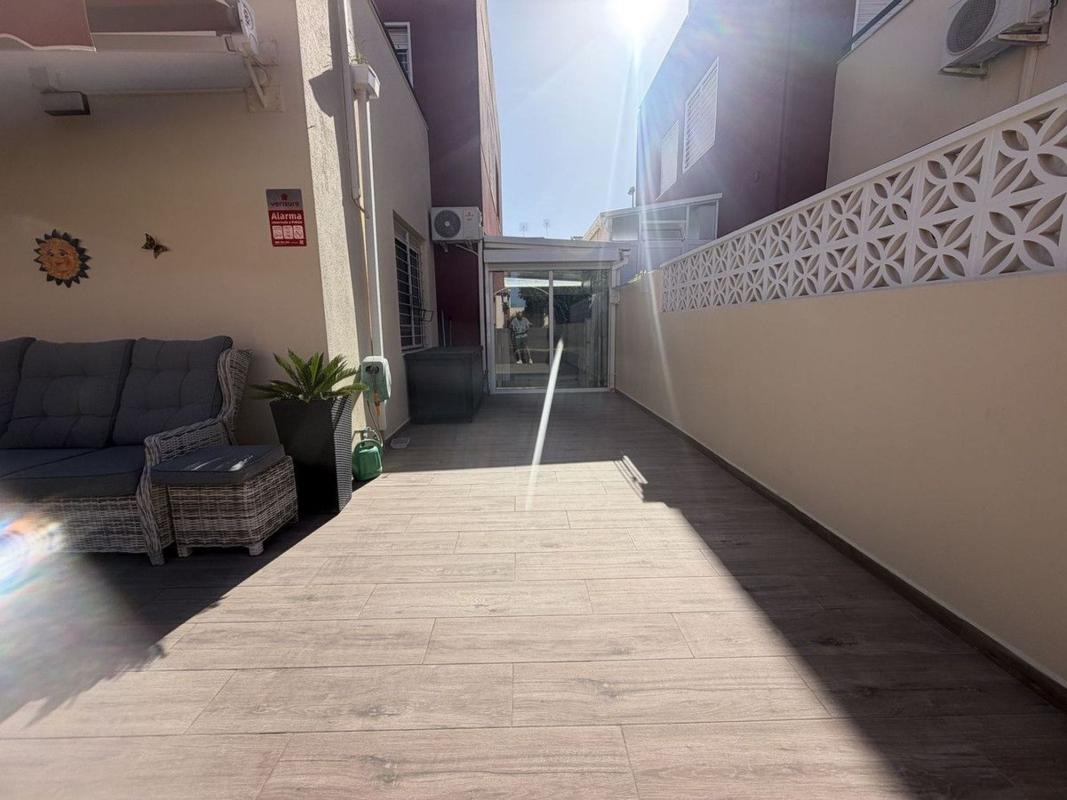 Sprzedaż niezależnego domku jednorodzinnego w  Casa o chalet en Centro Ciutat, Santa Faz, Alicante / Alacant, Alicante / Alacant photo 4