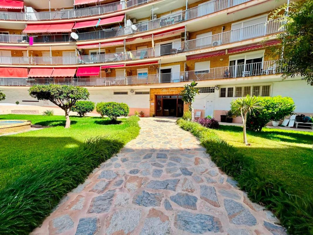 Venta de piso en Piso en Playa del Cura, Torrevieja, Torrevieja
photo 2