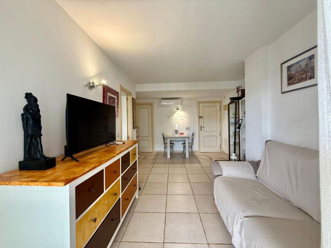 Продажа квартиры на Piso en Calle Xaloc, 4, Mirador de la Cala - Benimar, La Villajoyosa / Vila Joiosa, Ла Виллахойоса / Вила Хойоса
photo 5