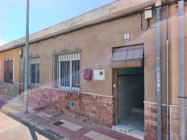 Chalet adosado en Calle del Músic Mestre Isaac Albeniz, 28, Campello Pueblo, El Campello photo 2
